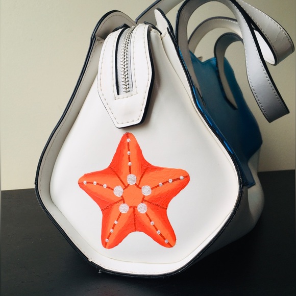 Big hand-painted satchel - Picture 2 of 6